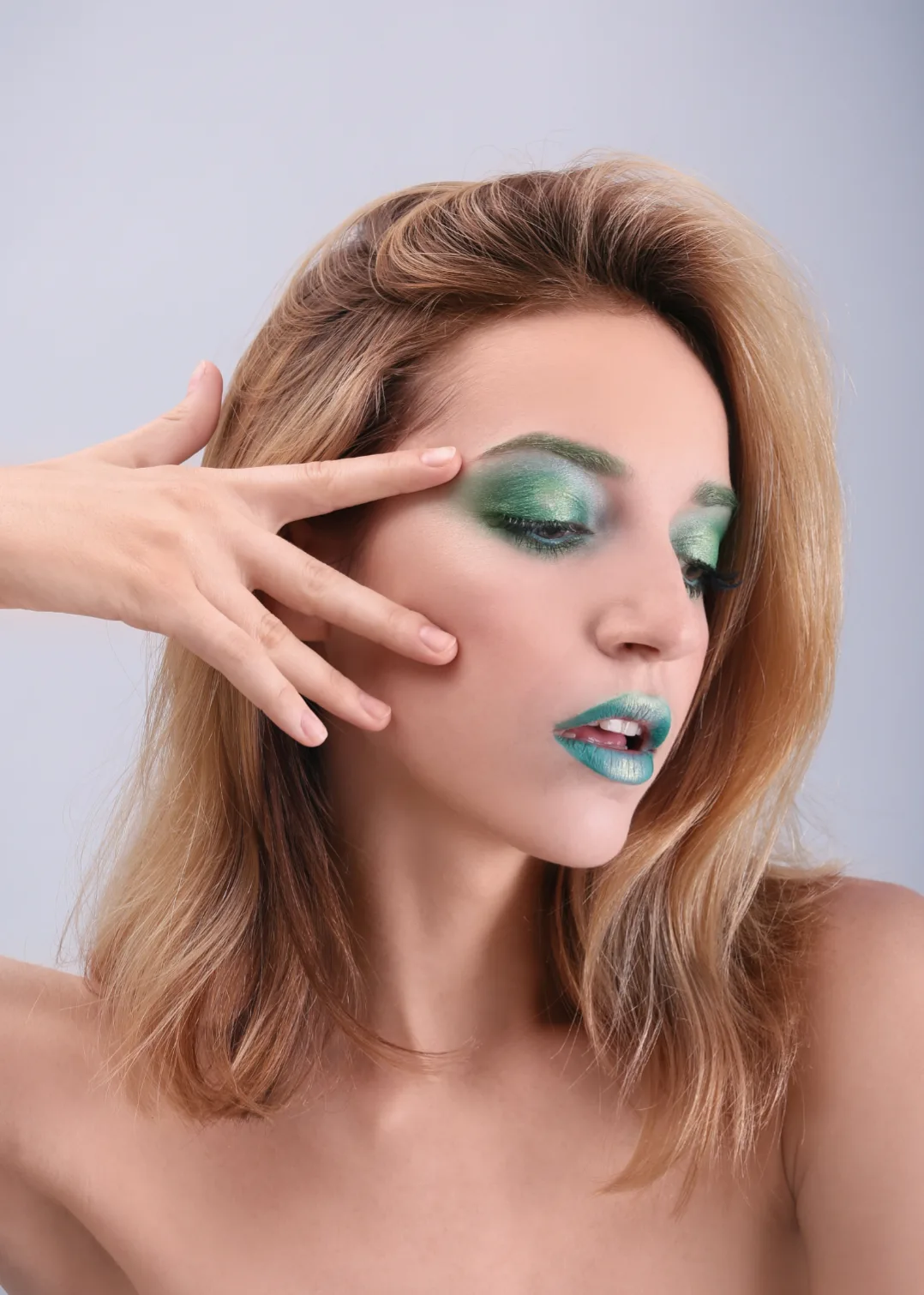 Master the Perfect Party Look by Aarti 3.webp